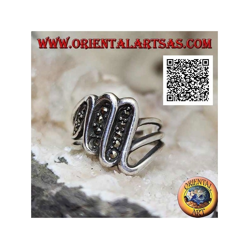 Bague en argent triple S formant trois segments parsemés de marcassite