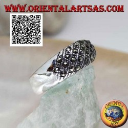 Wide band silver ring with marcasite oblique lines on the front