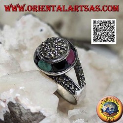 Anillo de plata con cúpula de marcasita y anillo de esmeralda ovalada natural, rubí y zafiro