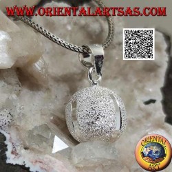 Pendentif en argent sablé "Call of the Angels" avec quatre anneaux de diamants (Ø 16mm.)