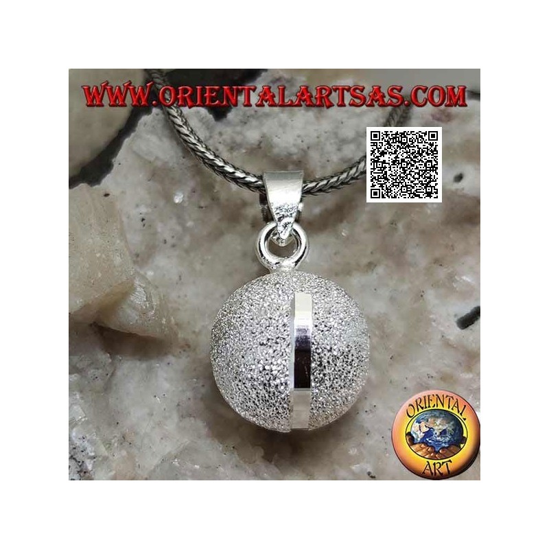 Colgante de plata "El Llamado de los Ángeles" arenado con cuatro bandas trabajadas con diamantes (Ø 16 mm.)