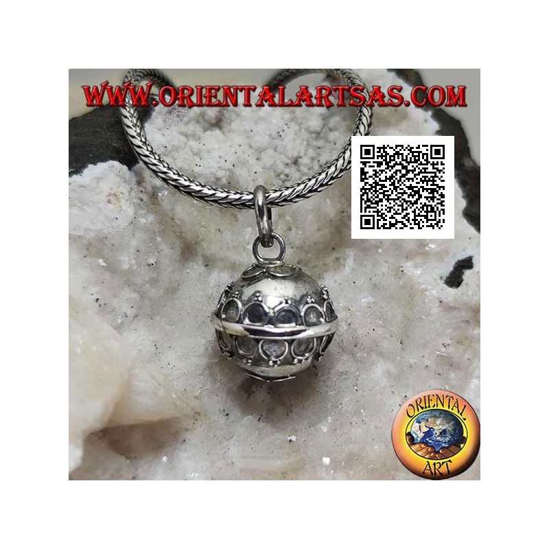 Colgante de plata "Call of the Angels" con círculos en relieve (Ø 13mm.)