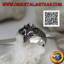 Anello in argento a forma di cervo reale tempestato di marcassite