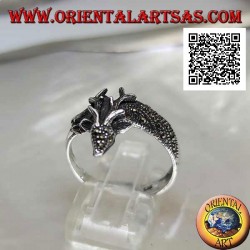 Anillo de plata en forma de ciervo real tachonado de marcasita