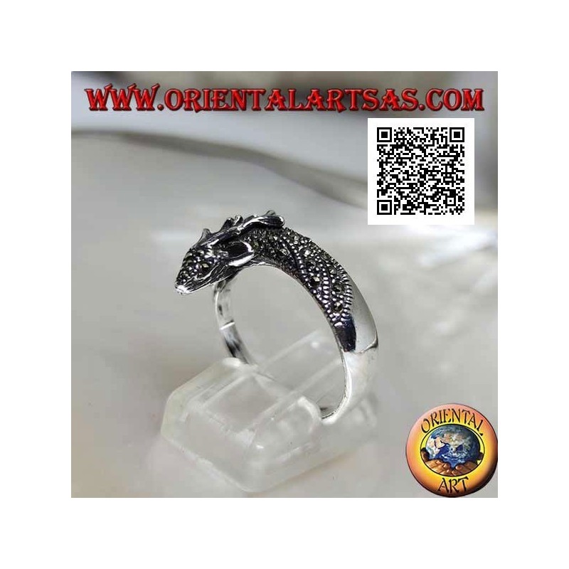 Anillo de plata en forma de ciervo real tachonado de marcasita