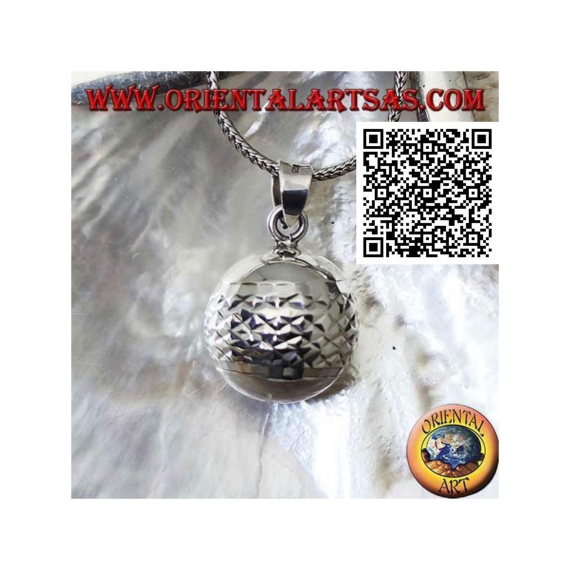 Pendentif en argent "Appel des anges" avec traitement horizontal du diamant (Ø 21 mm.)
