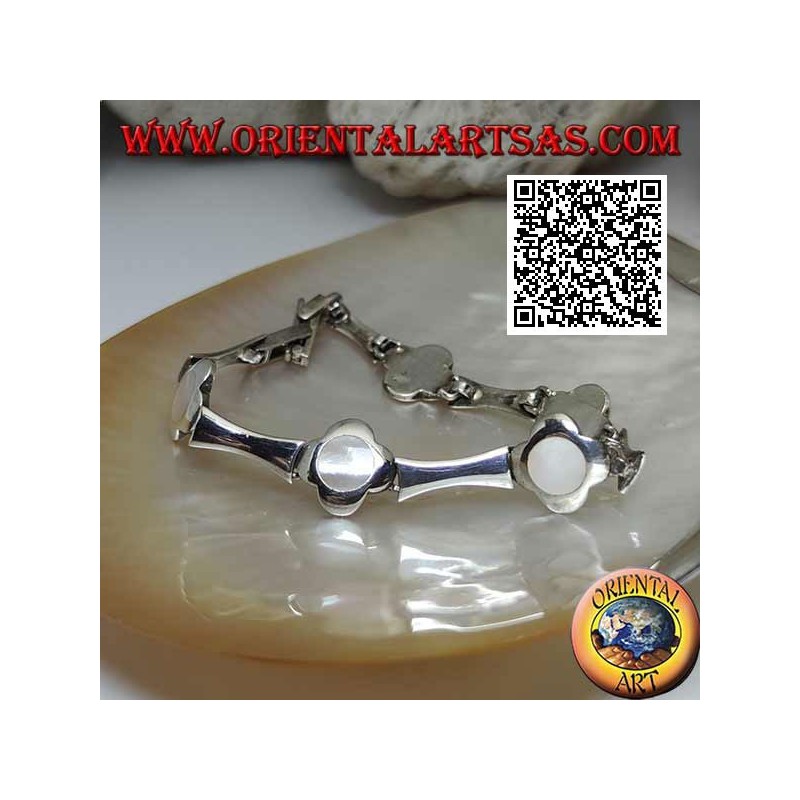 Silver bracelet with 5 flowers with central mother of pearl alternating with concave rectangular plates