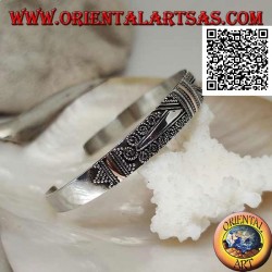 Pulsera de plata con 3 placas de oro de 14 kilates y decoración étnica y 2 trapecios lisos
