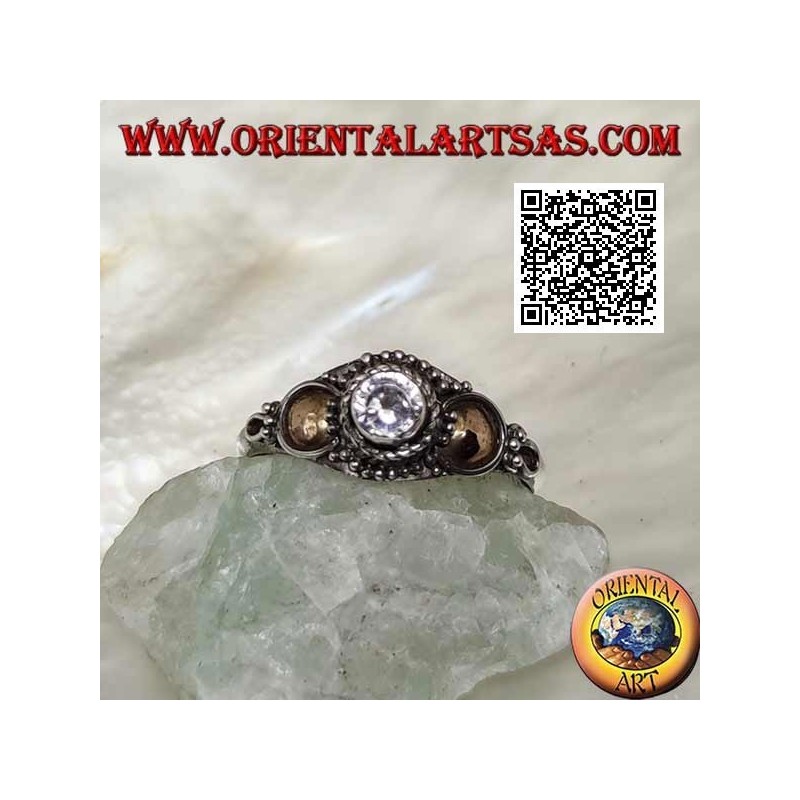 Bague ethnique en argent avec zircon rond et disques en or