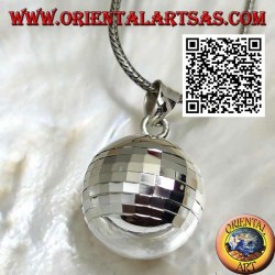 Pendentif en argent "Call of the Angels" avec des carrés spéculaires (Ø 20 mm.)