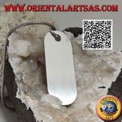 Серебряный кулон с медалью прямоугольной формы с гладкой и атласной фаской (гравировка по запросу)