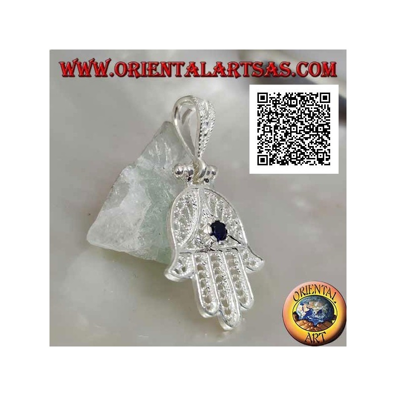 Pendentif Main de Fatima en argent à décor ethnique perforé et parure zirconium couleur saphir