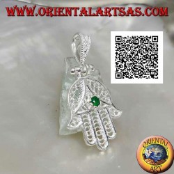 Pendentif Main de Fatima en argent à décor ethnique perforé et parure zirconium couleur émeraude