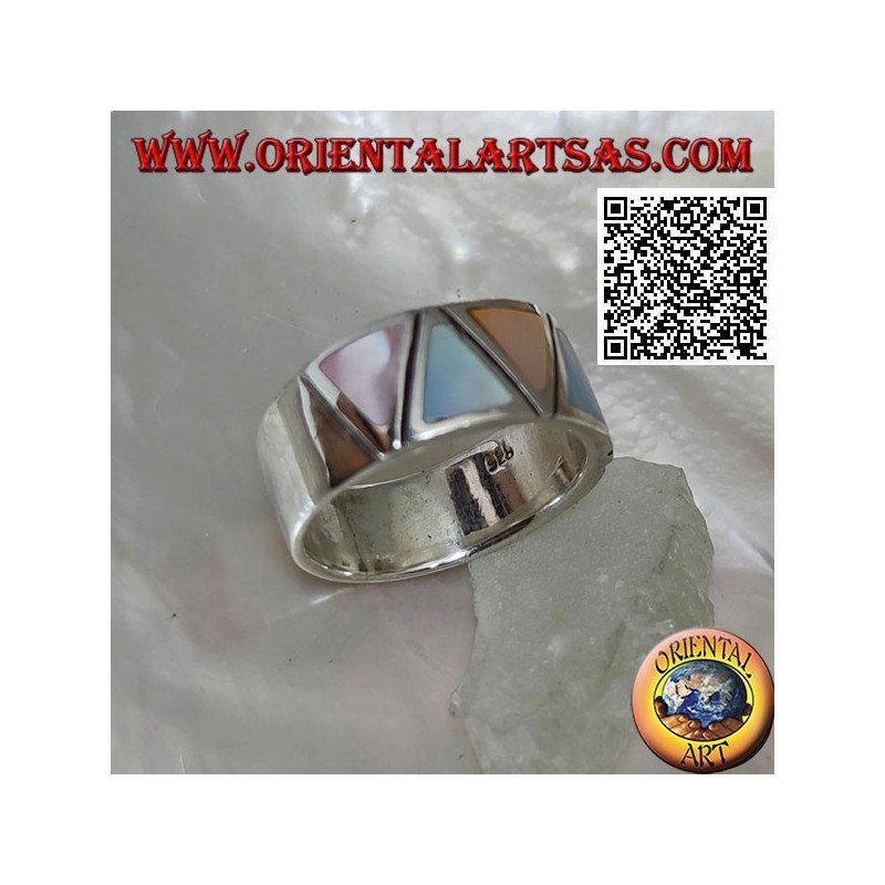 Anello in argento fascia liscia con madreperle multicolor triangolari incastonate a filo