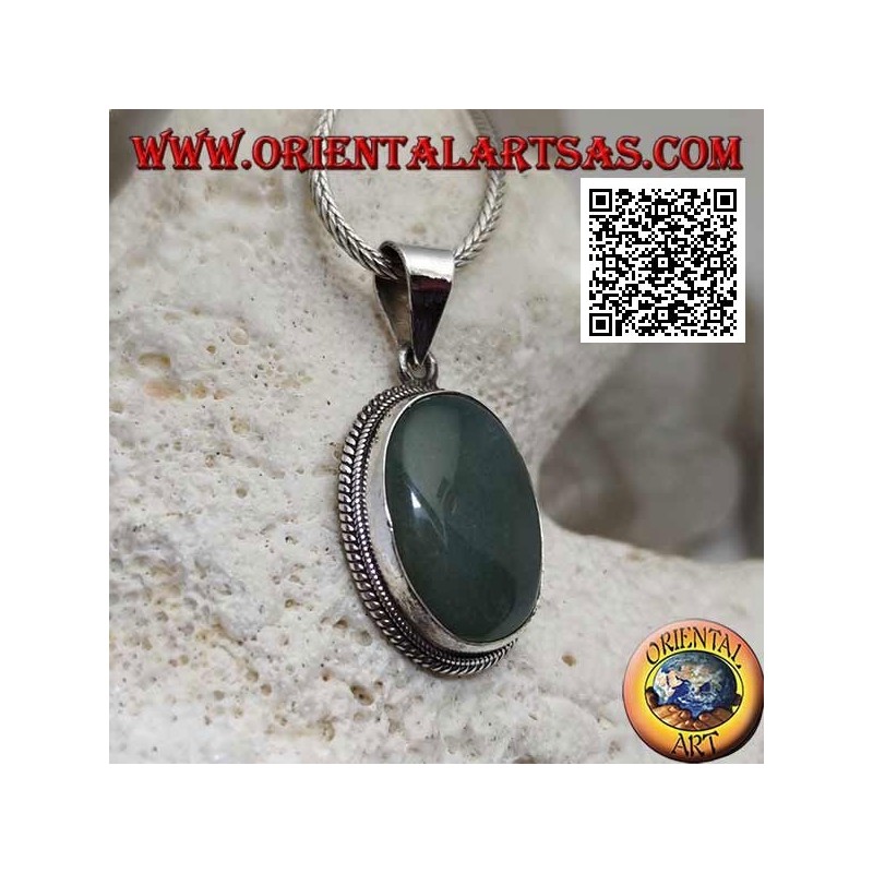Colgante de plata con aventurina ovalada rodeada de entretejidos