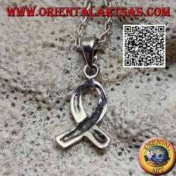 Colgante de plata "cinta rosa", símbolo de la campaña de concienciación sobre el cáncer de mama