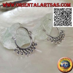 Pendiente de plata, círculo con círculos y trío de bolas y cierre de lazo de 14 mm