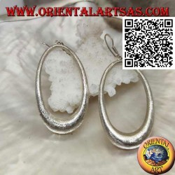 Boucles d'oreilles en argent satiné avec pendentif croissant ovale