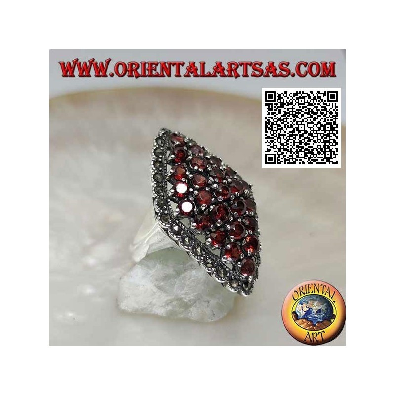 Silver ring in the shape of a rhombus composed of round garnets set and a marcasite frame