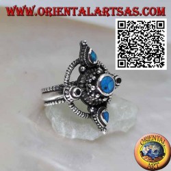 Anillo de plata con cruz turquesa redonda y lágrima en círculo