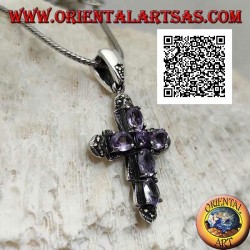 Colgante de plata en forma de cruz con 5 amatistas ovaladas y 1 central y marcasita alrededor