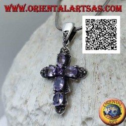 Colgante de plata en forma de cruz con 5 amatistas ovaladas y 1 central y marcasita alrededor