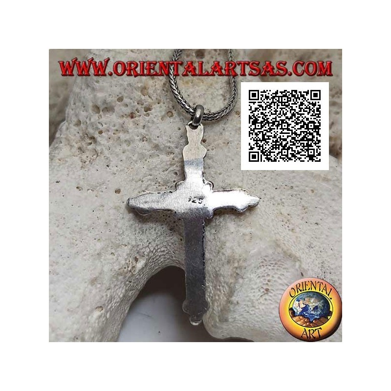 Pendentif en argent en forme de croix orthodoxe avec améthyste ovale centrale et décor de boules