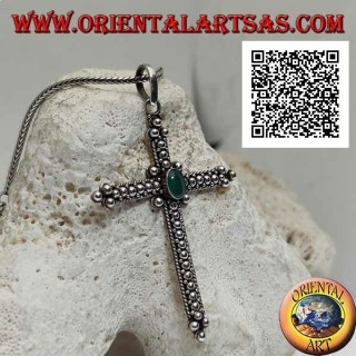 Ciondolo in argento, croce ortodossa con agata verde ovale centrale e decorazione a palline