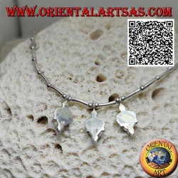 Collier en argent 925 ‰ avec tour de cou, tubes et boules enfilées avec 3 pendentifs ovales turquoise