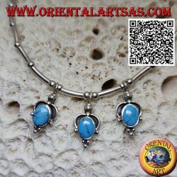 Collier en argent 925 ‰ avec tour de cou, tubes et boules enfilées avec 3 pendentifs ovales turquoise