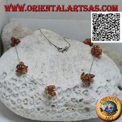 925 ‰ silberne Chokerhalskette, aufgereihte Silberröhren und 6 kleine Bernsteingruppen