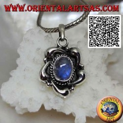 Silver pendant with oval blue labradorite in the center of a flower