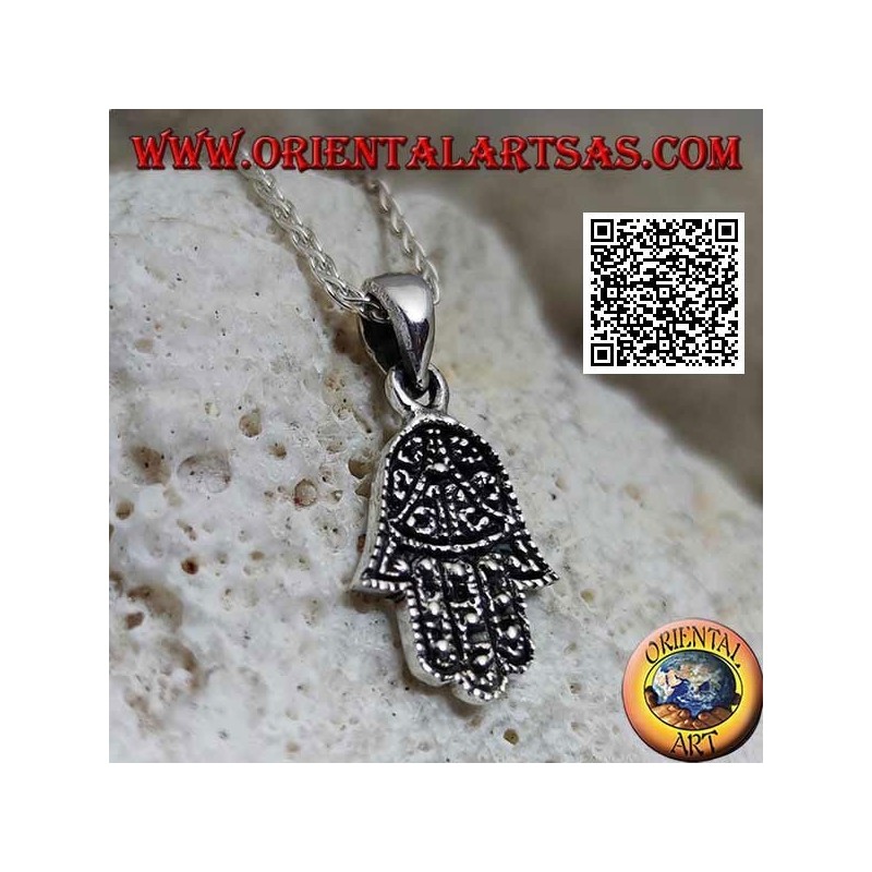 Silberanhängerhand von Fatima Hamsa mit Flachreliefdekor