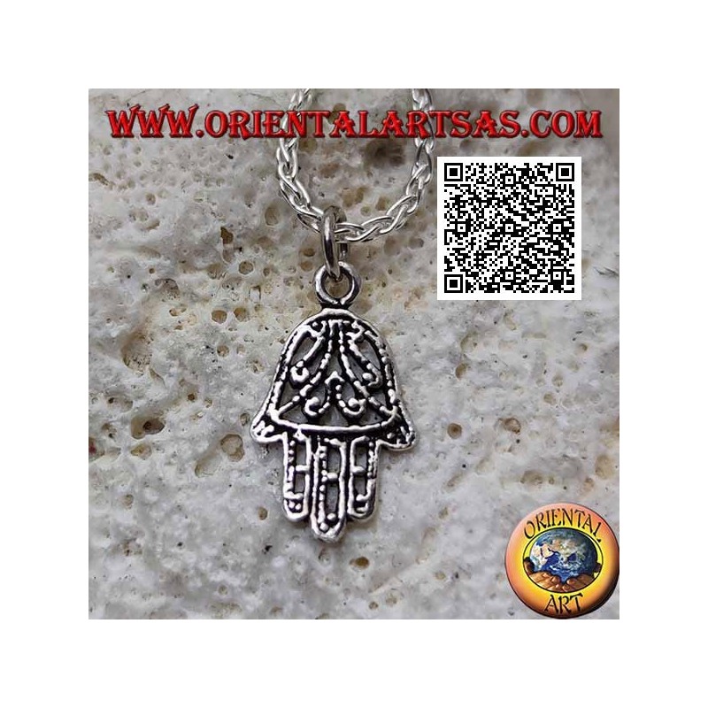 Hand of Fatima silver pendant with perforated symmetrical floral decoration