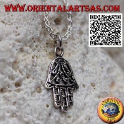 Pendentif Main de Fatima en argent à décor floral symétrique perforé