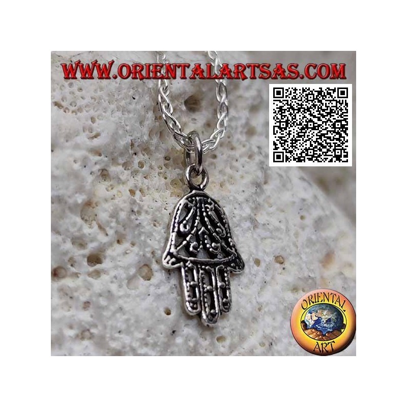 Hand of Fatima silver pendant with perforated symmetrical floral decoration