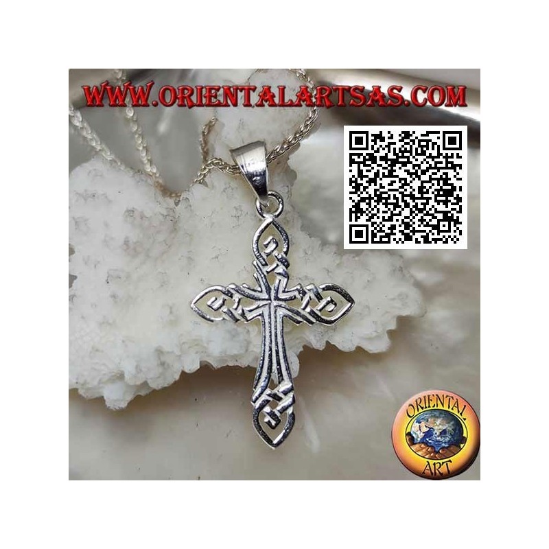 Pendentif en argent croix perforée entrelacée
