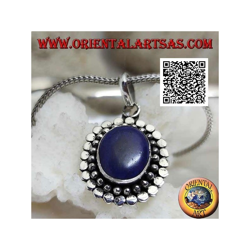 Silberanhänger mit natürlichem ovalem Lapislazuli, umgeben von Kugeln und Scheiben (b)