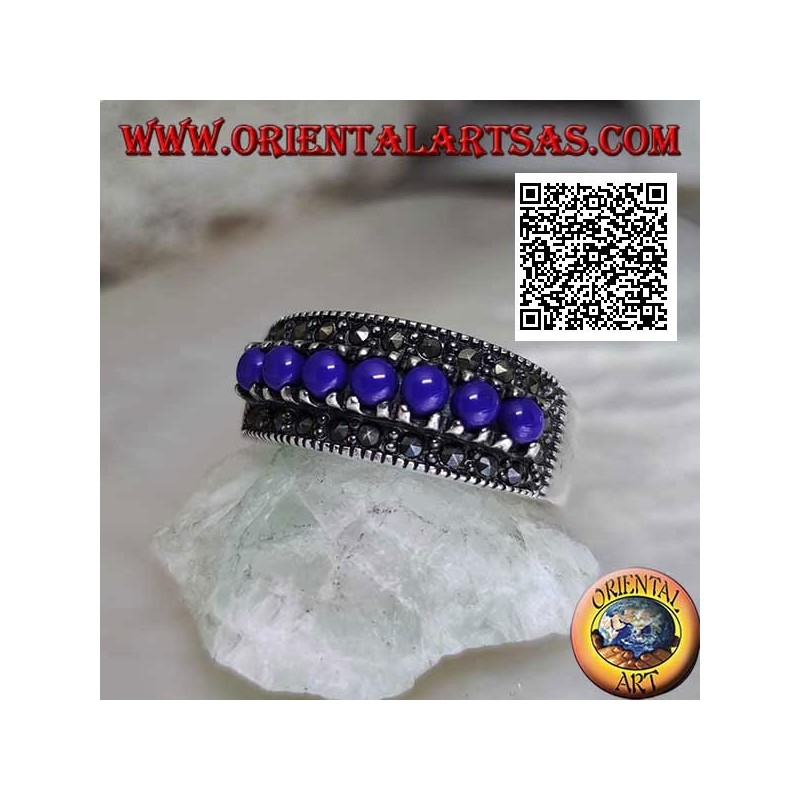 Bague en argent avec une rangée de boules de lapis lazuli entourées de marcassite