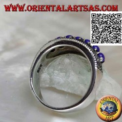 Anillo de plata con una fila de bolas de lapislázuli engastadas rodeadas de marcasita