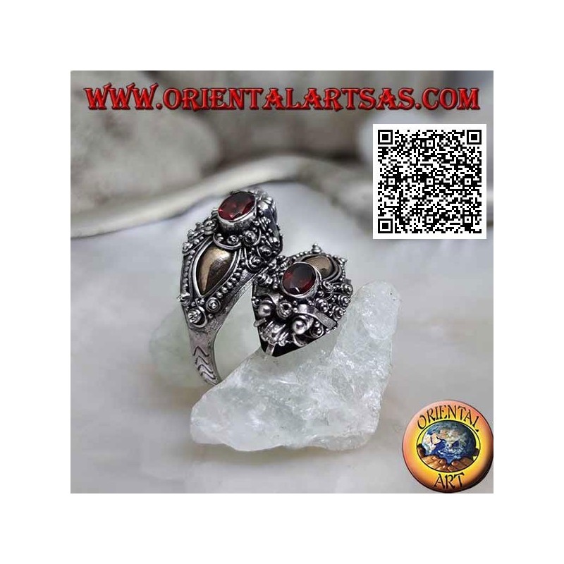 Silberring aus nepalesischem Drachen mit Doppelkopf und ovalem Granat und 14 Karat Goldplatte, handgefertigt