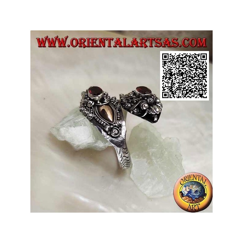 Bague en argent à double tête de dragon népalais avec grenat ovale et plaque en or 14 carats, fait main