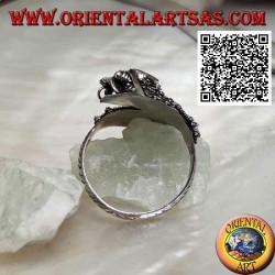 Anillo de plata de doble cabeza de dragón nepalí con granate ovalado y placa de oro de 14 quilates, hecho a mano