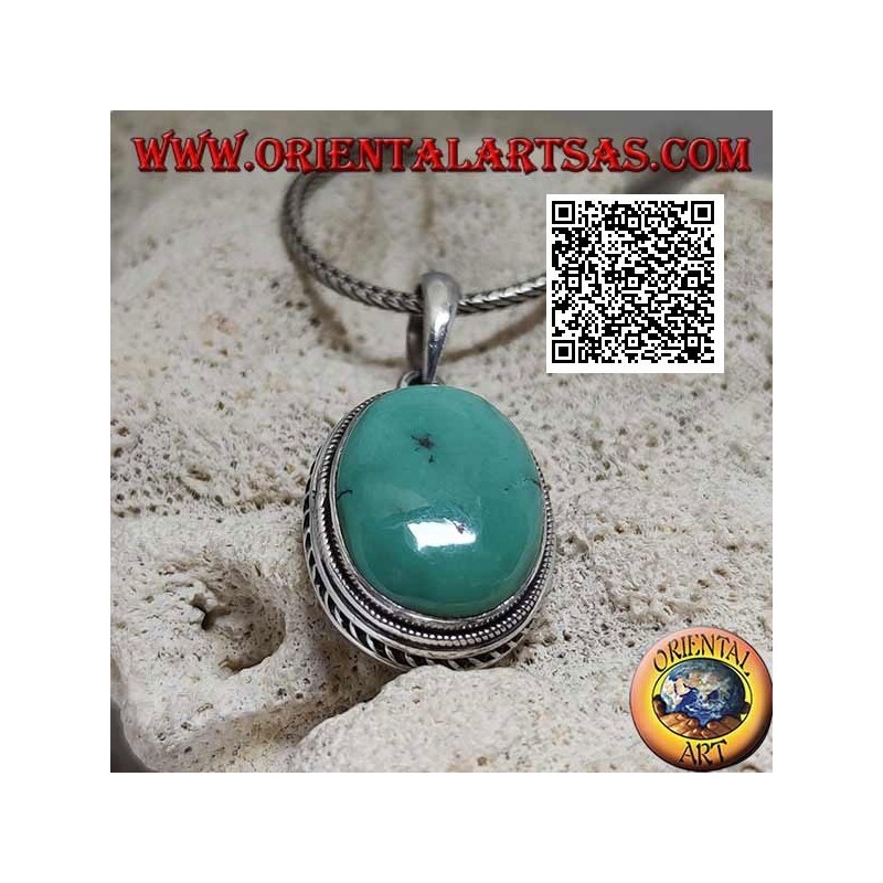 Colgante de plata con óvalo de cabujón turquesa antiguo rodeado de tejido helicoidal