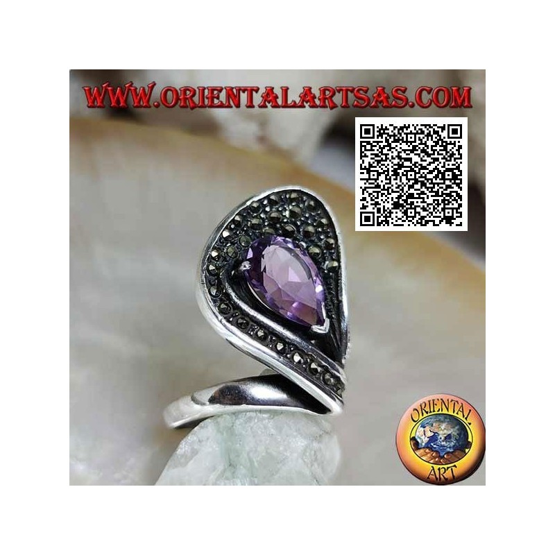 Anillo de plata en forma de abanico tachonado de marcasita con amatista gota sintética engastada en el centro
