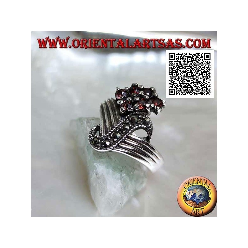V-shaped silver ring with central marcasite wave and 6 round garnets set