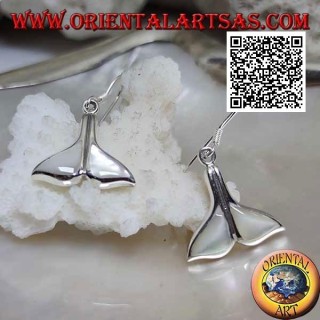 Boucles d'oreilles en argent en forme de queue de baleine avec nacre