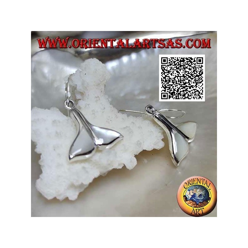 Boucles d'oreilles en argent en forme de queue de baleine avec nacre
