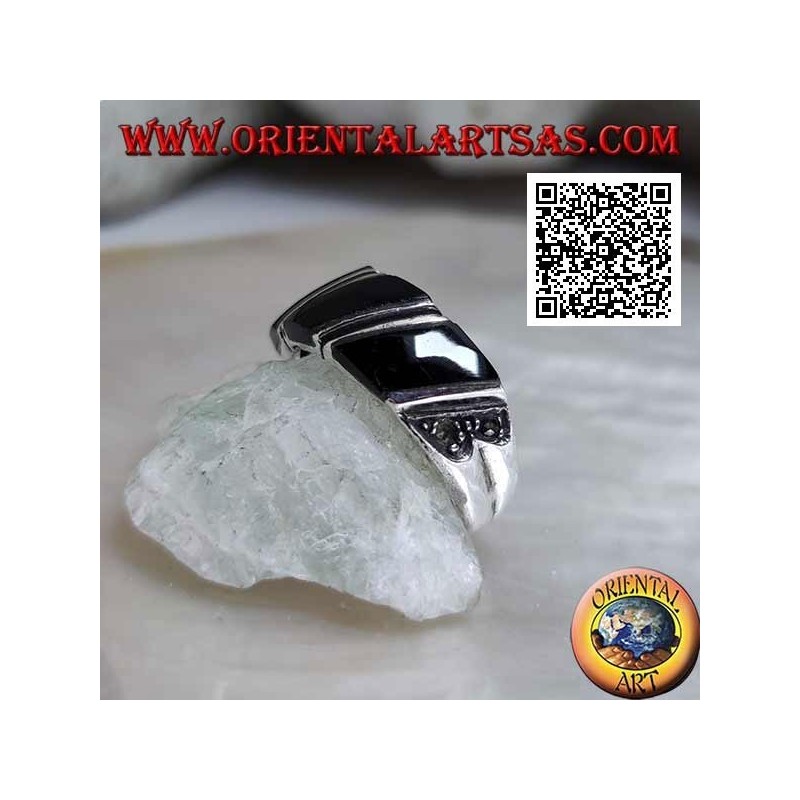Silver ring with three oblique bands of onyx and marcasite on the sides