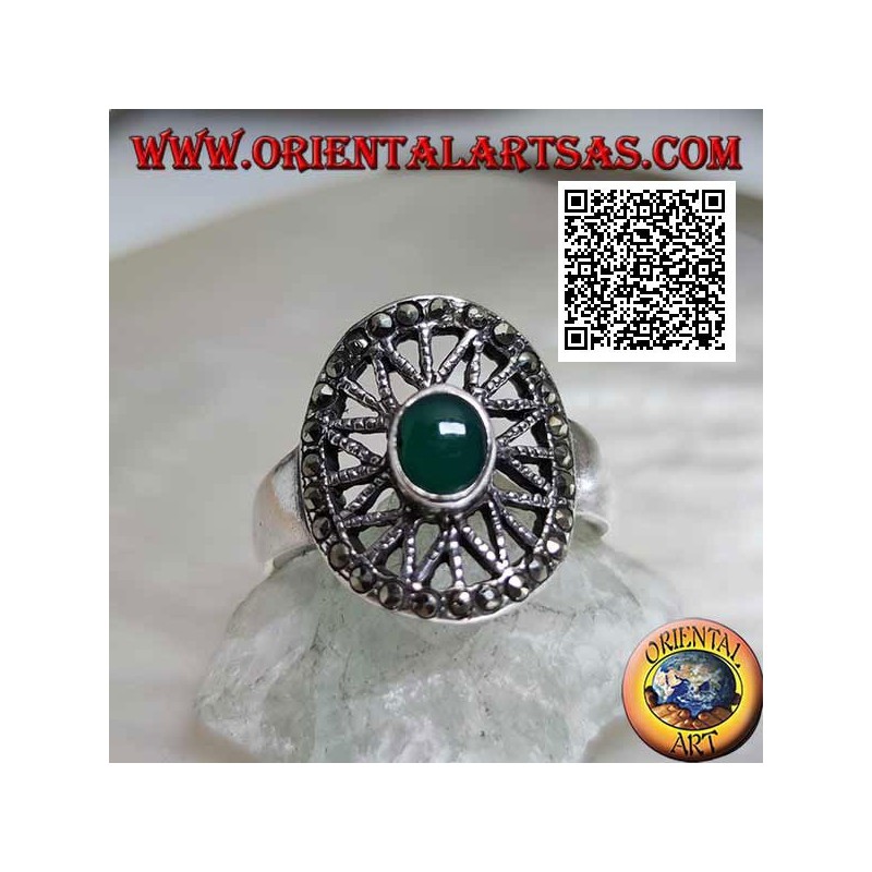 Silver ring with oval green agate on eight-pointed star in the oval studded with marcasite